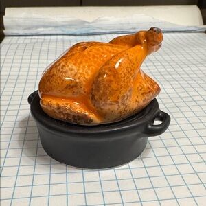Turkey/Chicken and roasting pan S&P shakers